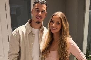 羡慕！太阳报介绍马丁内利未婚妻伊莎贝拉 医学生网红+去年已订婚