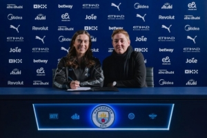 曼城官方：美国女足国脚萨姆·科菲加盟，签约至2029年