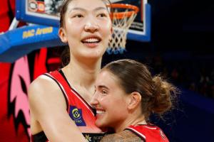 韩旭14分10板1帽1断+决胜时刻关键球 助珀斯山猫险胜WNBL领头羊！