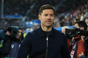 世体:阿隆索力挺自己的体能教练拒绝平图斯,直接导致了被解雇