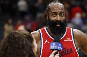 媒体人：哈登想离队是因为球队人心散了 更想他去东部&西部太卷了