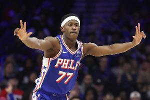 强势反弹！探花埃奇库姆20中11全面砍25分7板7助2断 正负值+27！