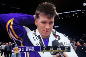 里夫斯：我已经无聊一个月了 复出的感觉真好！